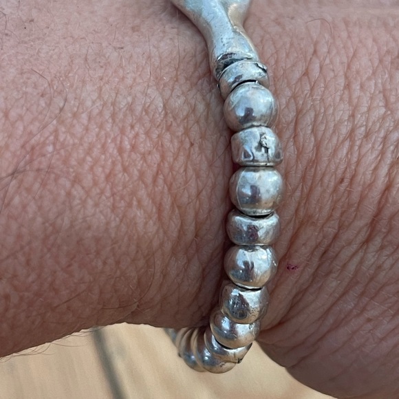NOT UNO DE 50 stretch silver ball bracelet with clear stone! - Picture 2 of 4